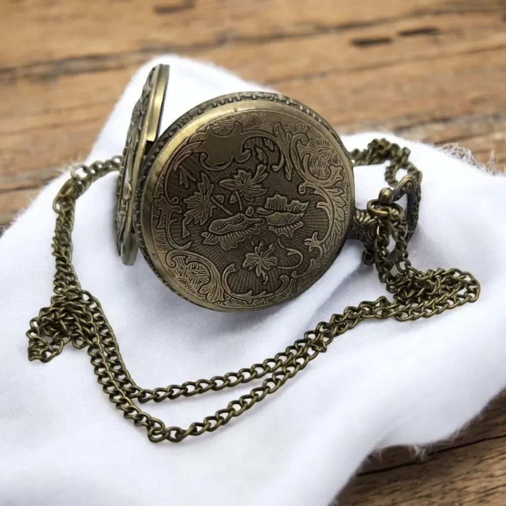 Steampunk Viking Wolf Pocket Watch Antique Bronze Norse Engraved Quartz Chain